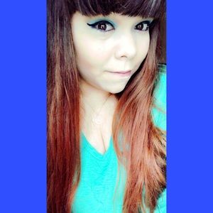 Meet your Posher, Holly